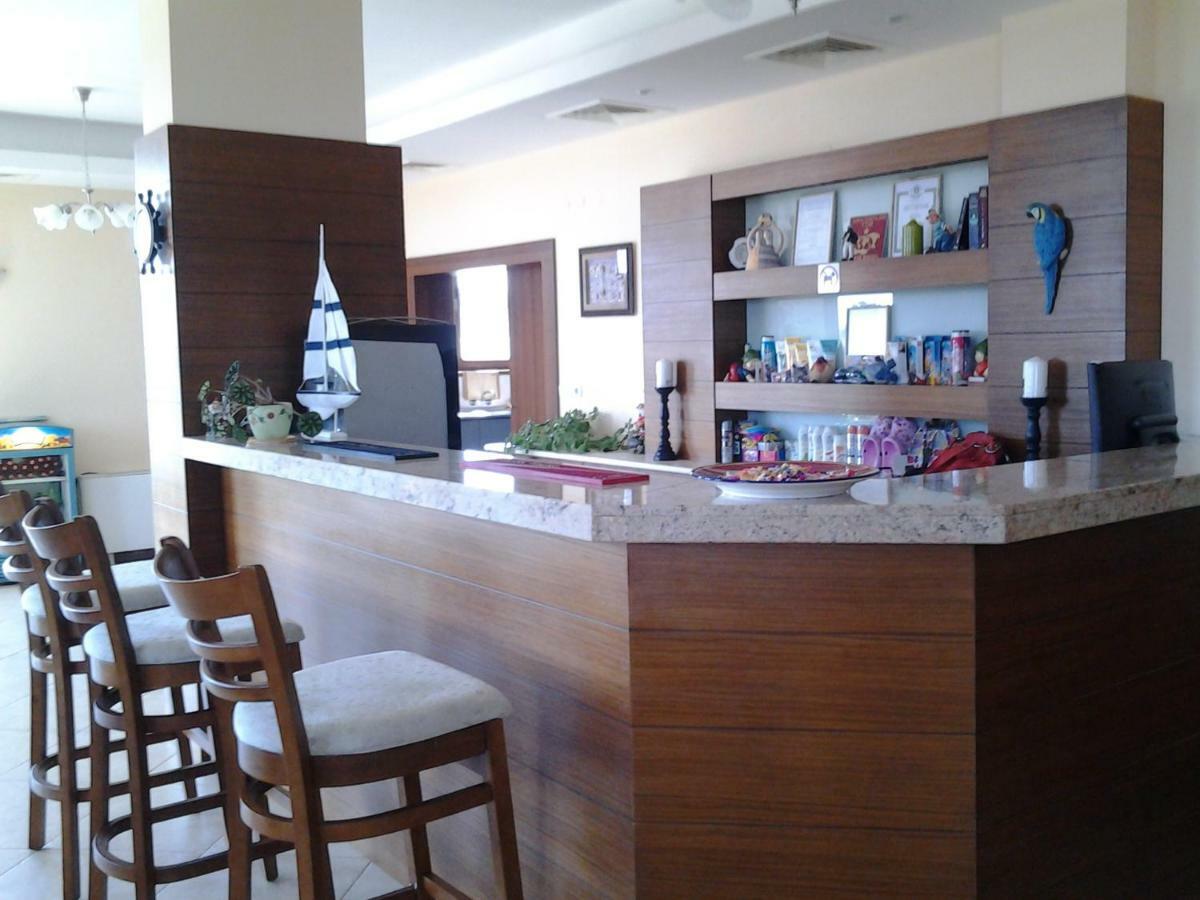 Guest House Golden Flake 4Km From Bolata Beach Болгарево Экстерьер фото