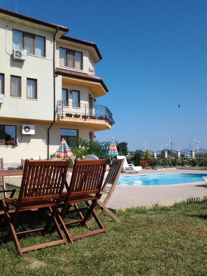 Guest House Golden Flake 4Km From Bolata Beach Болгарево Экстерьер фото